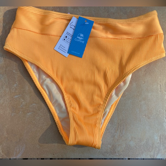 Cupshe Sunflower yellow 🌻 V-neck Bikini Medium & High cut Bottoms Small - Picture 2 of 4